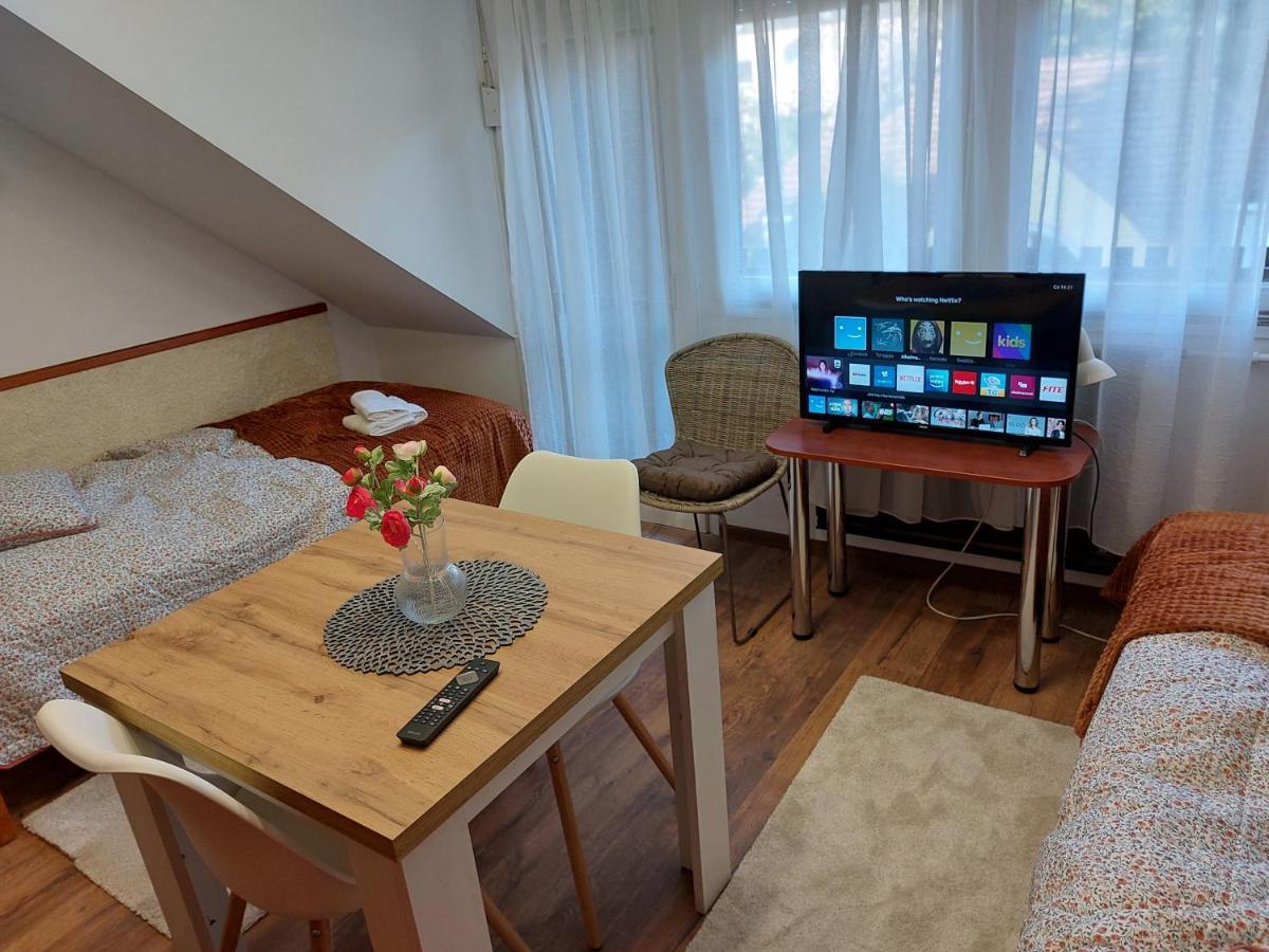 Summer House Apartman Debrecen Luaran gambar